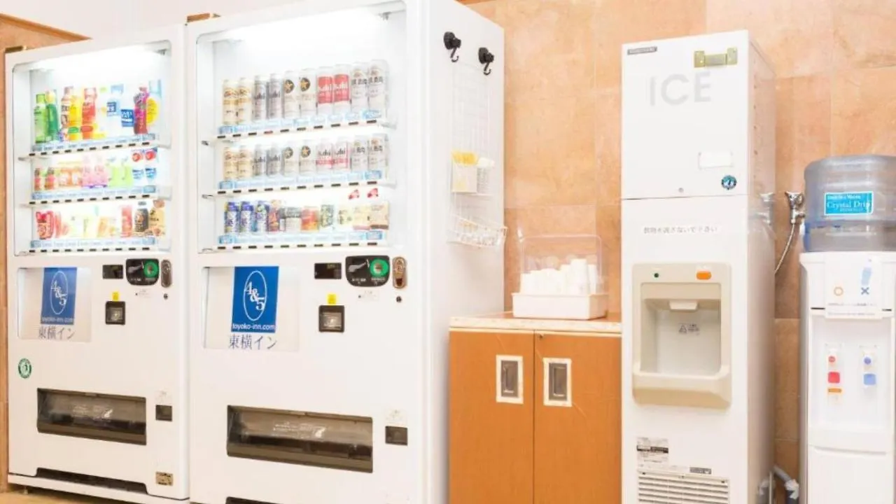 Toyoko Inn Kobe Sannomiya-Eki Higashi 3*,