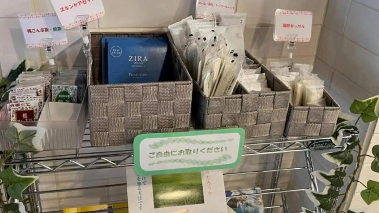 Toyoko Inn Kobe Sannomiya-Eki Higashi Hotel
