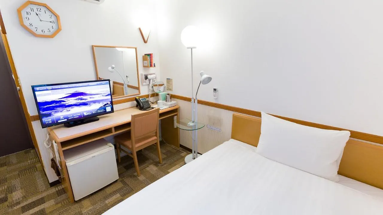Toyoko Inn Kobe Sannomiya-Eki Higashi 3*,
