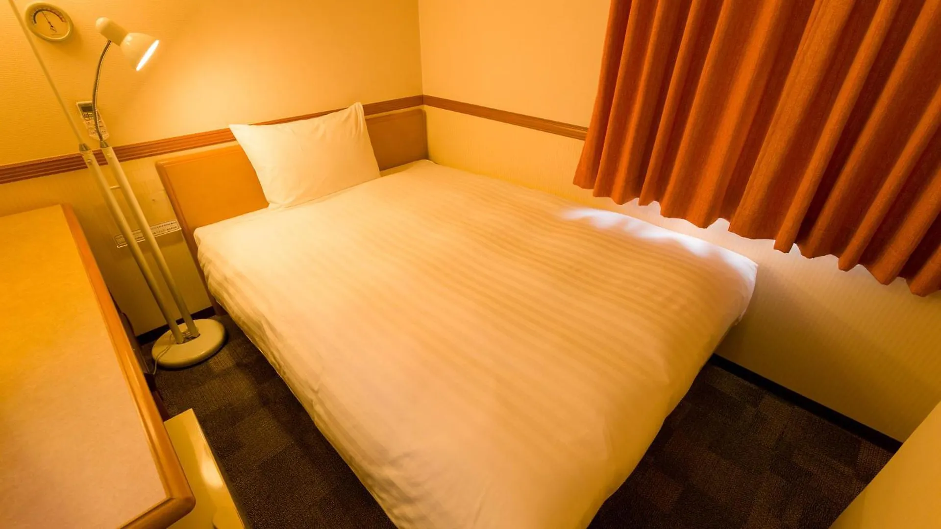 Toyoko Inn Kobe Sannomiya-Eki Higashi Hotel