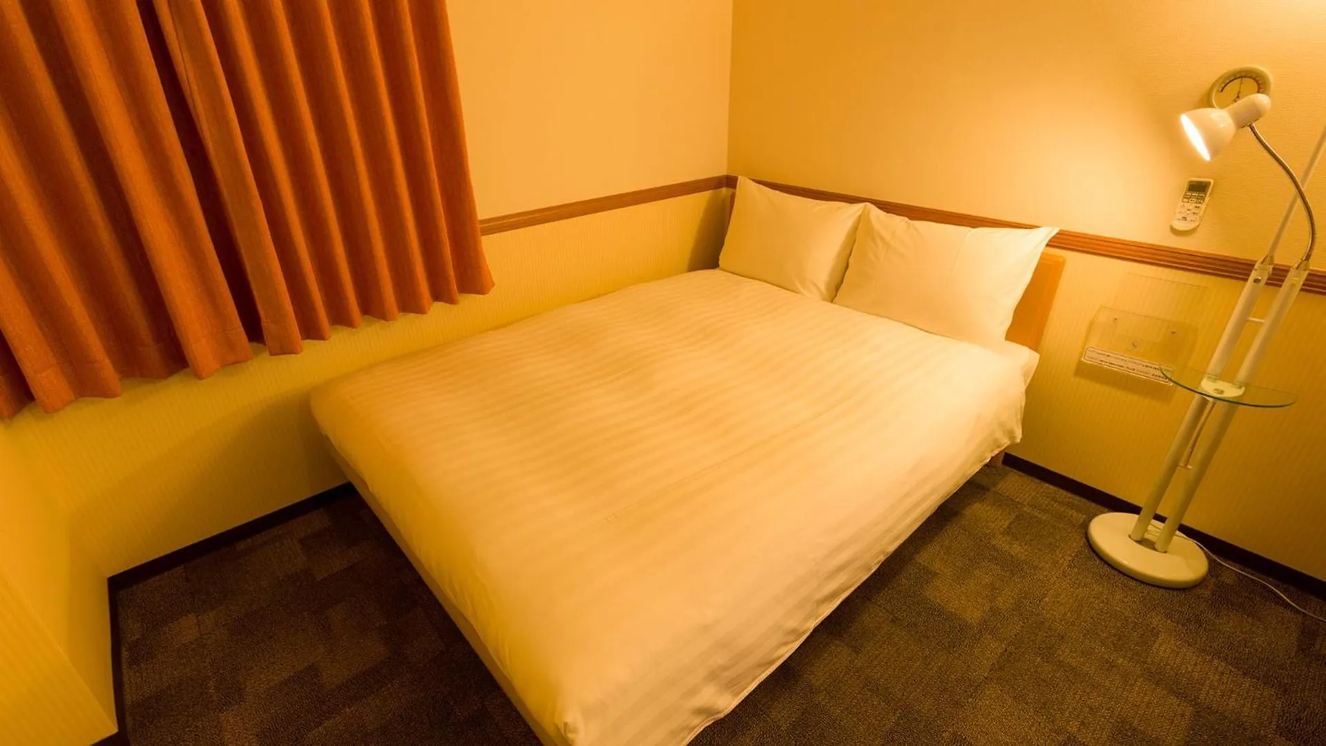 Toyoko Inn Kobe Sannomiya-Eki Higashi Hotel