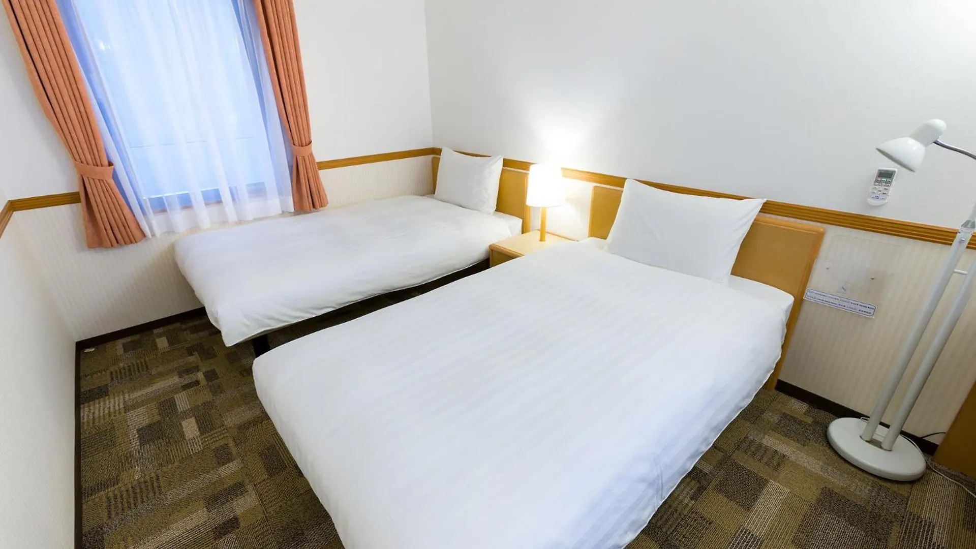 Toyoko Inn Kobe Sannomiya-Eki Higashi