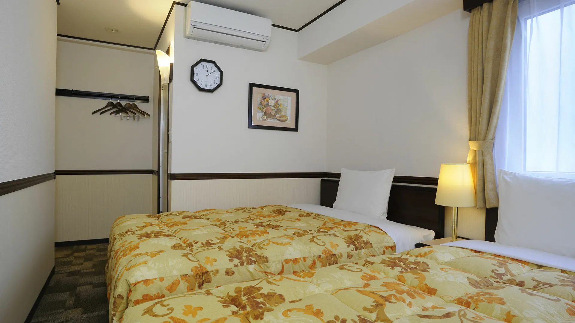 Hotel Toyoko Inn Kobe Sannomiya-Eki Higashi